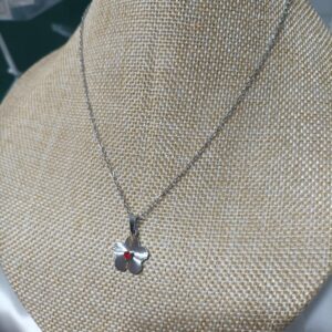 Cadenita con dije 18